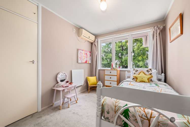 81 Owen Street Belmont_10