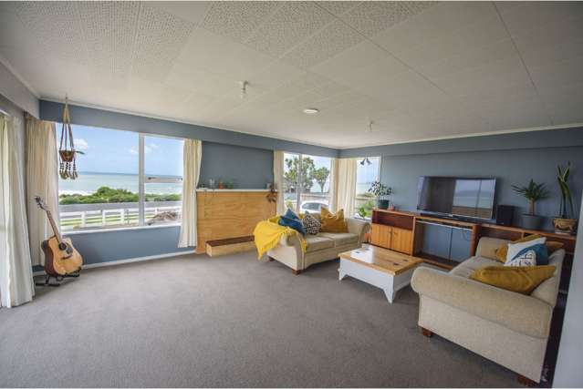 1302 Kaka Point Road Kaka Point_3