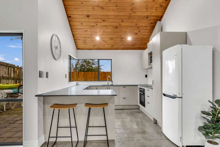 16a Steeles Lane_4