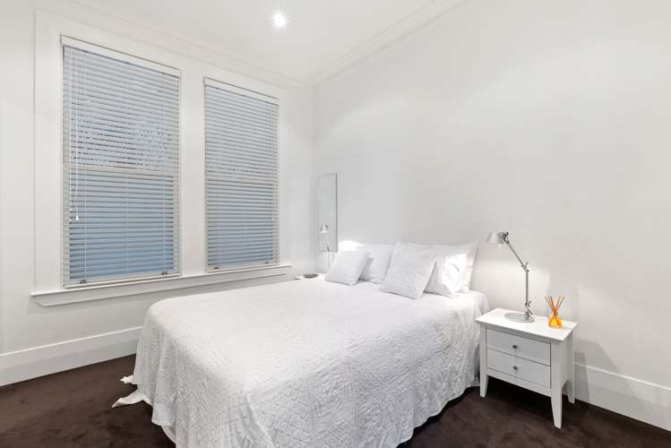 10 Shannon Street Mount Victoria_34