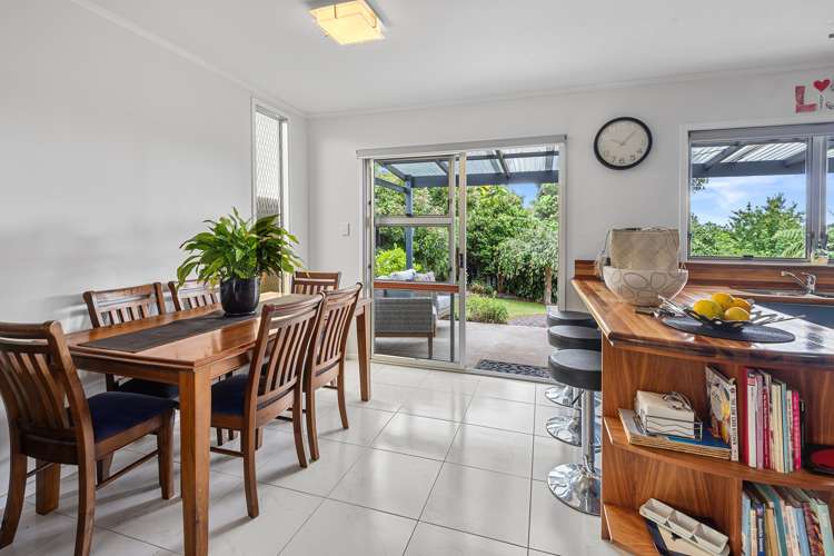 54 Fairway Drive Kamo_8