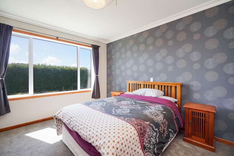 1602-1610 Tokanui Gorge Hwy Fortrose_11