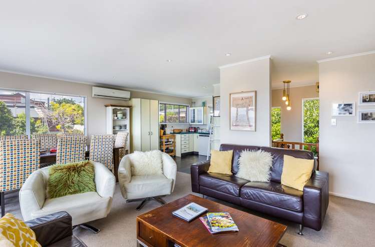 2/13 Korimako Road Waipahihi_5