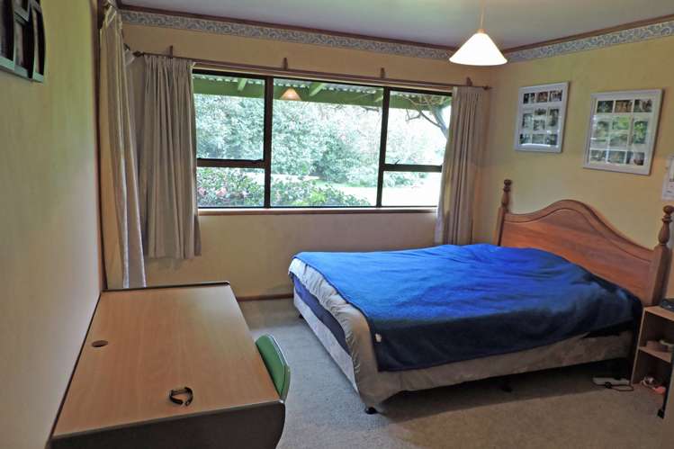 33 Kaihihi Road Okato_12