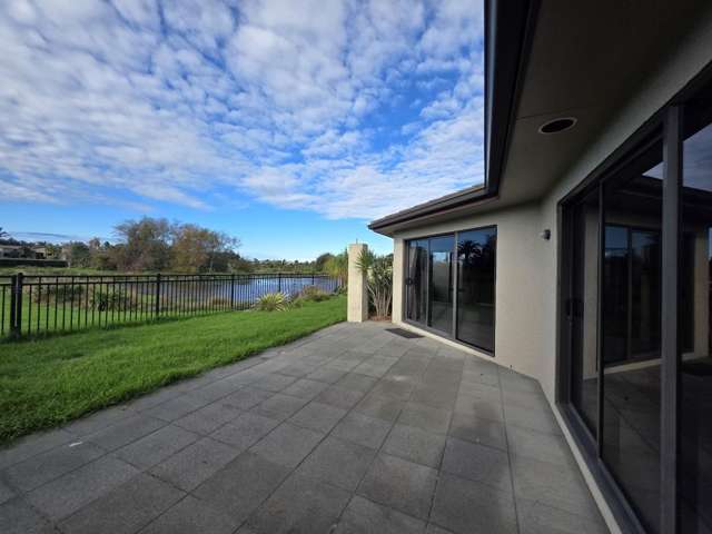 35 Oriental Parade Papamoa_1