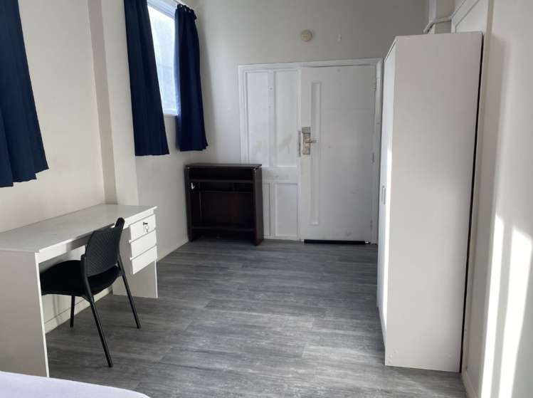 35 Vivian Street 2185_4