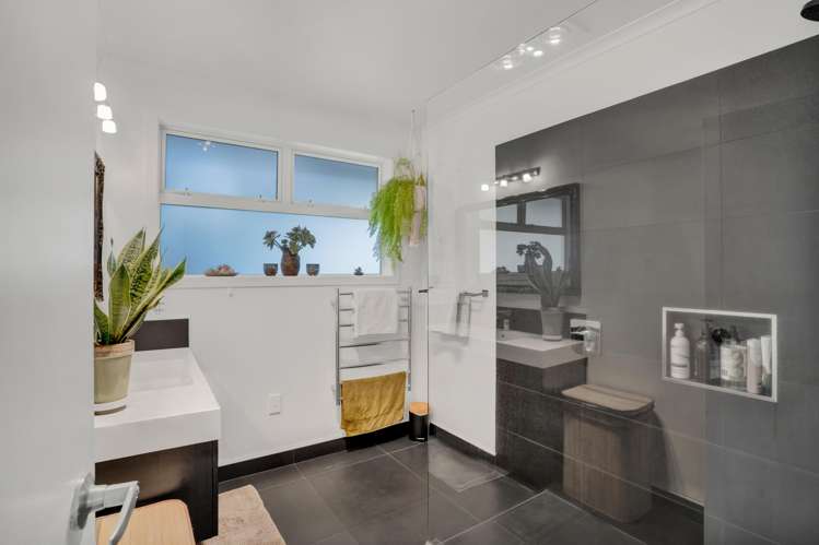 14B Truby King Street Merrilands_14