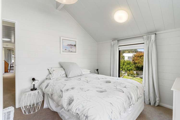 12 Mountain Vista Place Pauanui_13