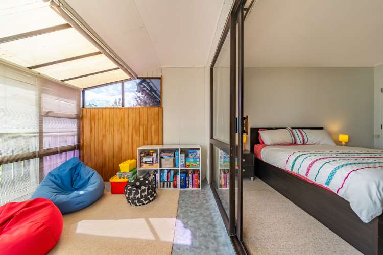 5b Norbert Street Brown Owl_11