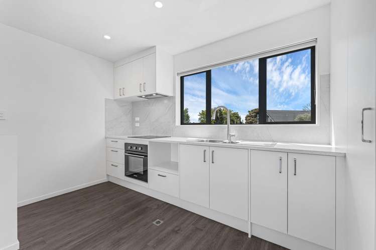 3/45 Dale Crescent Pakuranga_4