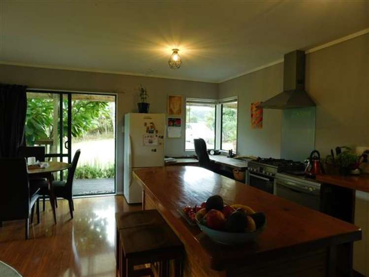 383 Brown Road Kaiwaka_5