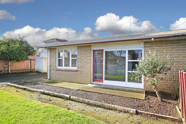 1/98 Kenderdine Road Papatoetoe_1