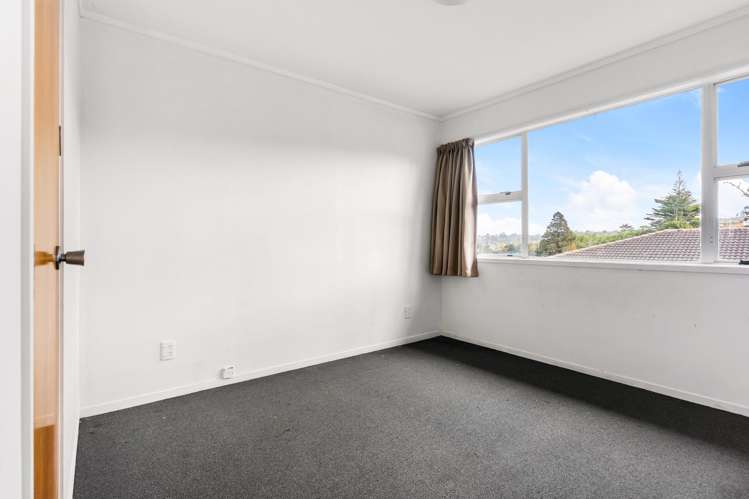 1 and 2/21 Hanui Place Massey_21