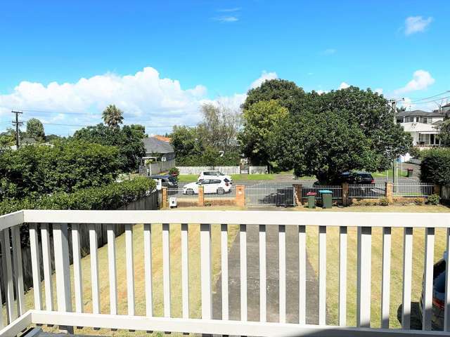 13 Aliford Avenue One Tree Hill_1