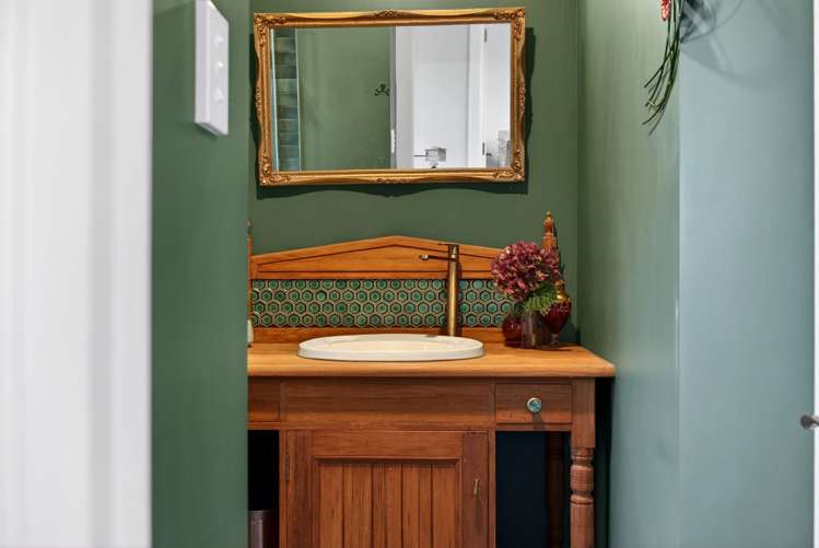 2760 South Head Road, South Head Helensville_25