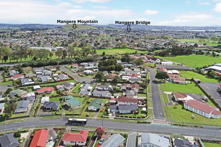 44 Cape Road Mangere_5