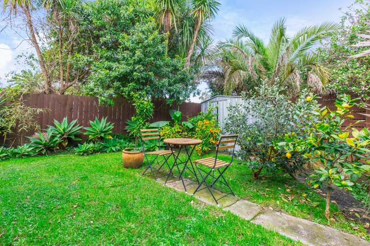 1/40a Woodglen Road Glen Eden_1