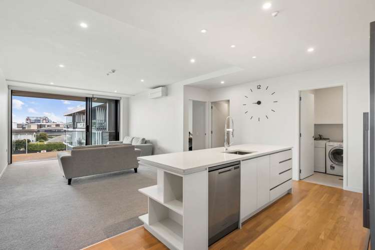 302/8B Lake Pupuke Drive Takapuna_1