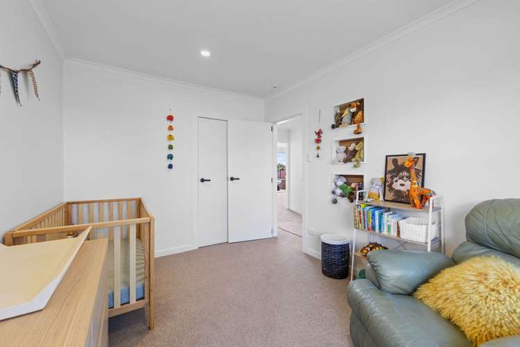 87 Wrantage Street Westown_13