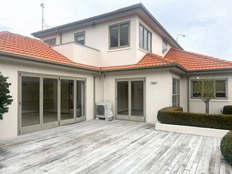 99 Roy Street Palmerston North Central_12