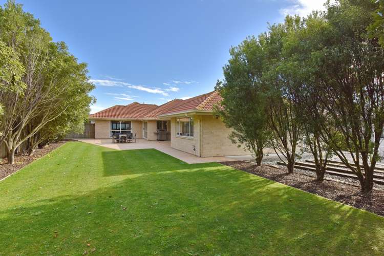 9 Highpeak Place Wigram_28
