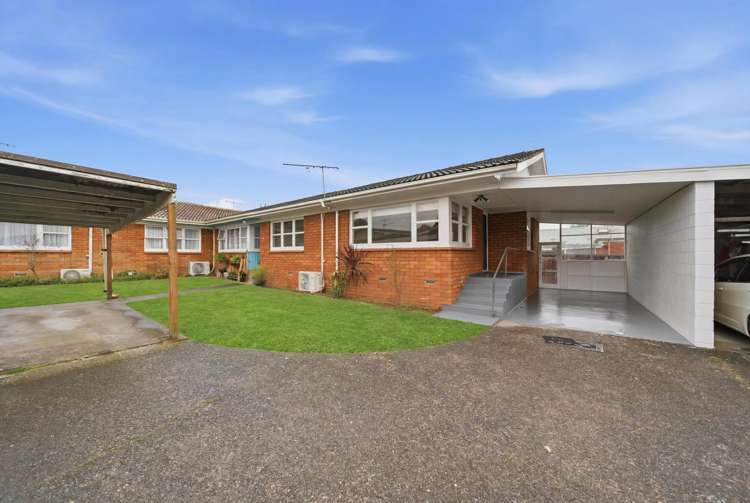 2/62 Great South Road Papakura_12