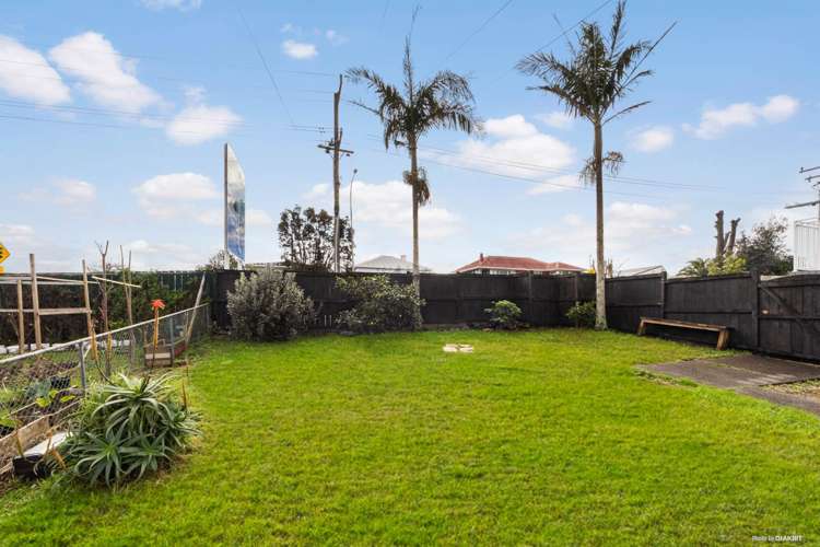 385 Mount Albert Road Mt Roskill_9