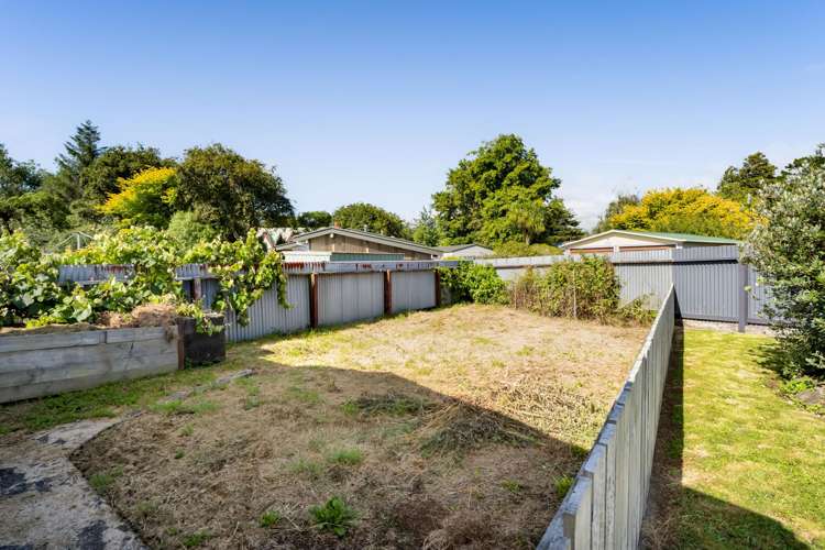 21 Montjoy Street Stratford_18