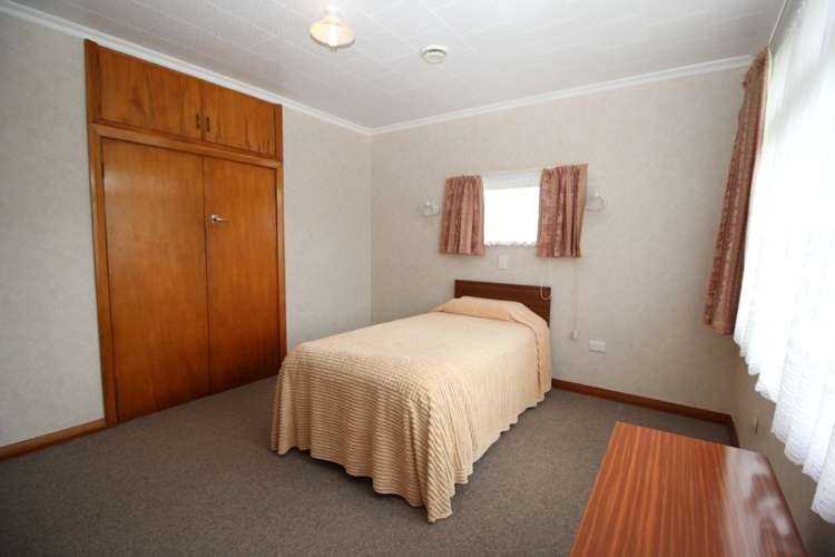 6 Pollen Street Woodville_11