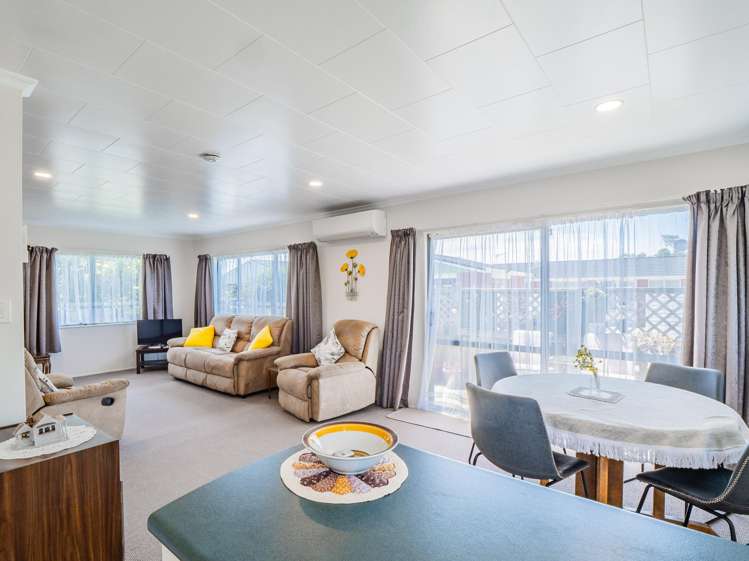 33f Sanders Avenue Westown_1