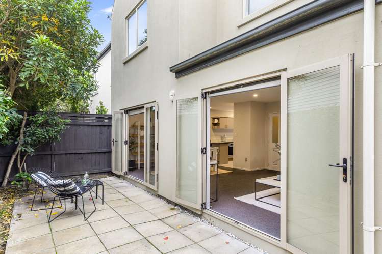 11c Stoneyhurst Street St Albans_18