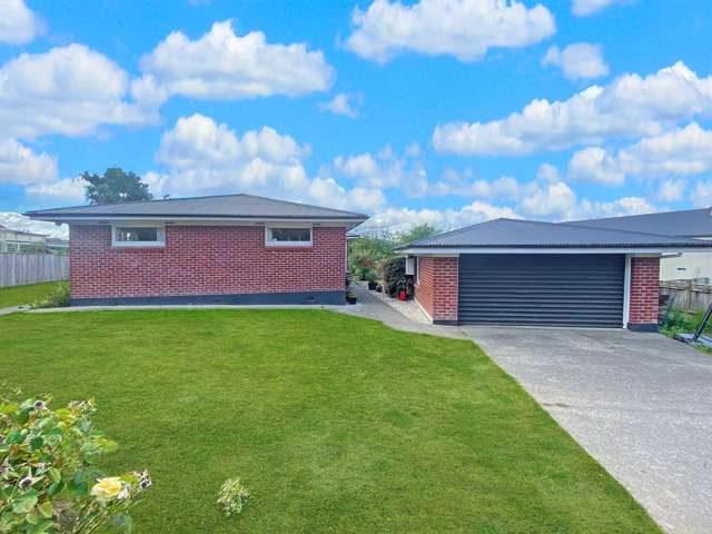 8 Feltham Street Hunterville_1