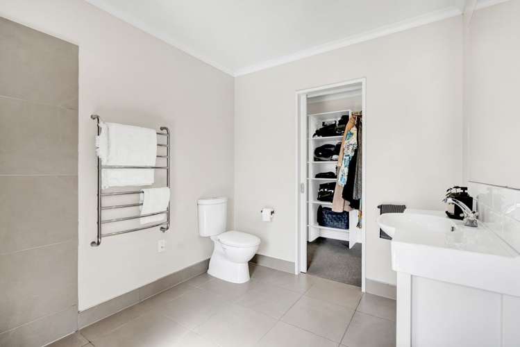 167 Henwood Road Bell Block_19
