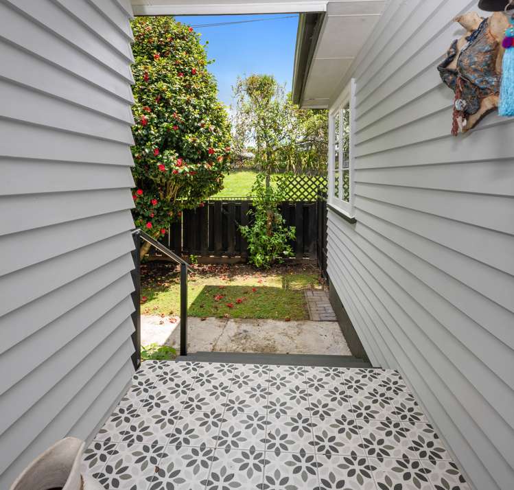 51 High Street Glenholme_14