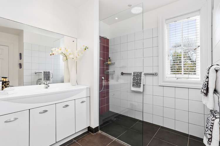 9 Kiwi Road Stanley Point_15