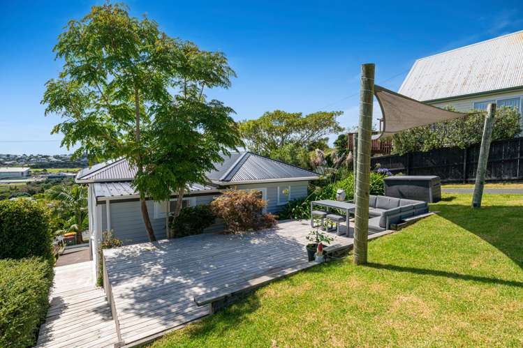 6 Kauri Road Stanmore Bay_14