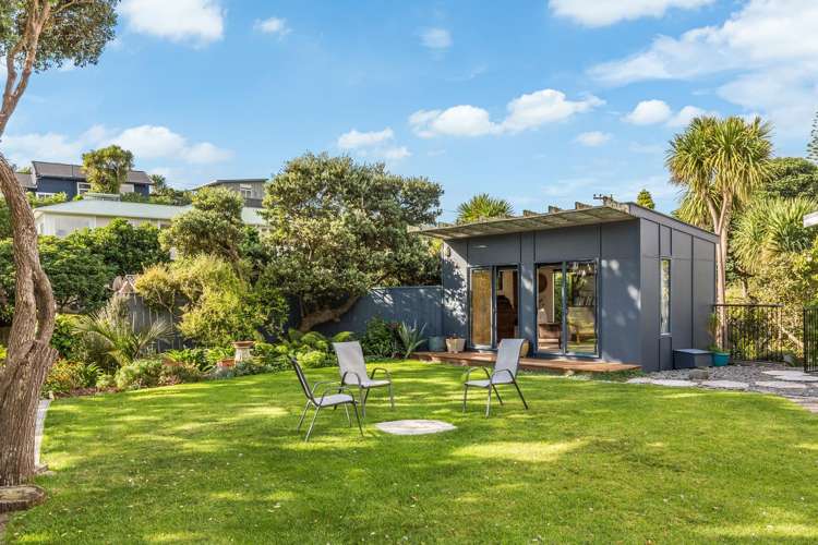 137 Wellington Road Paekakariki_11