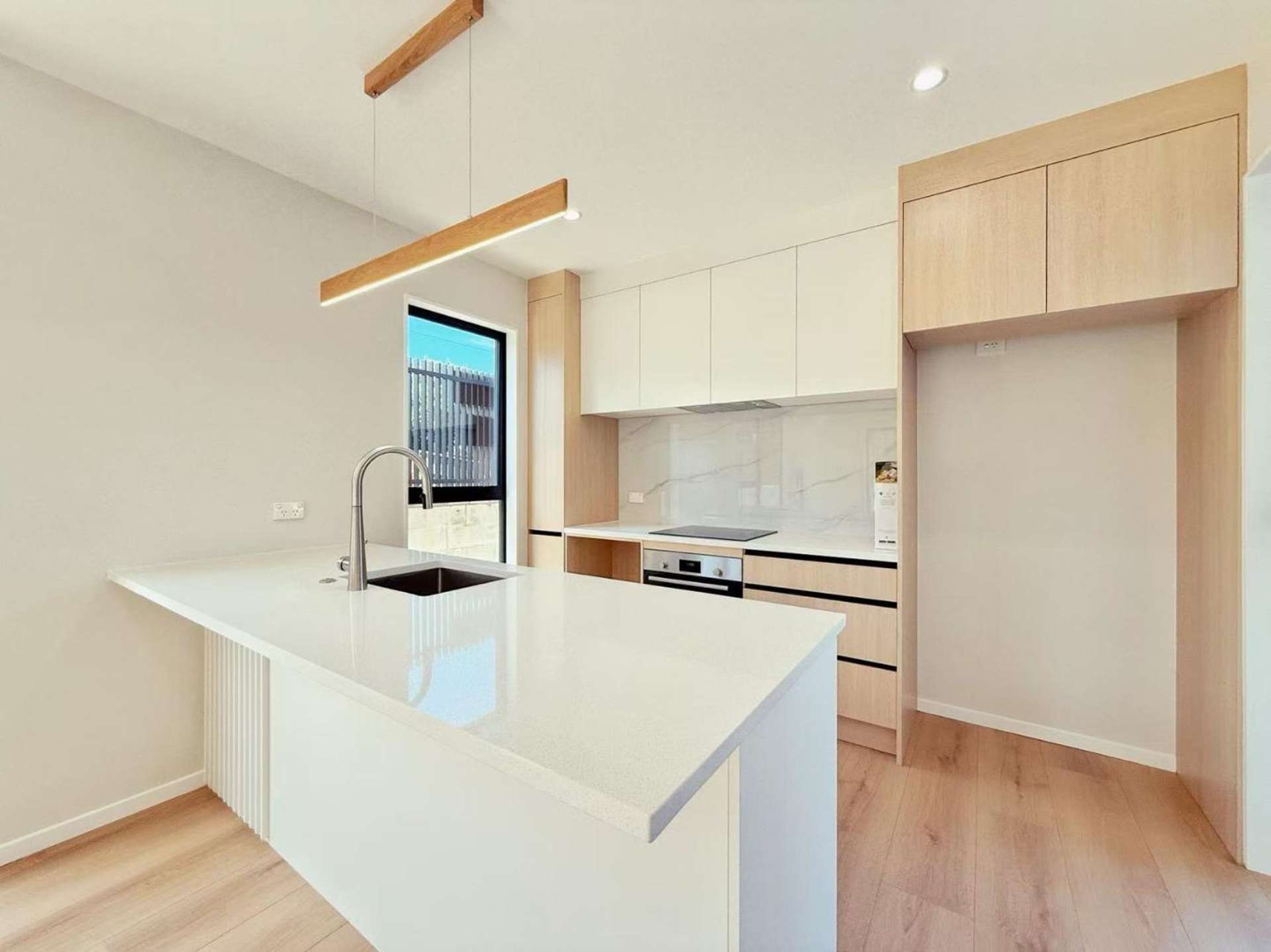 7E Springside Place 1732_0