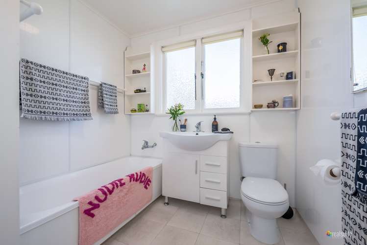 22 Penrose Street Woburn_14