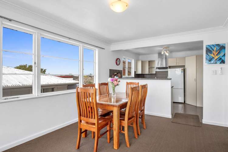 27 Kokiri Street Te Atatu South_6