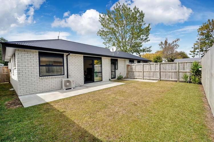 2/11 Forster Avenue Hillcrest_10