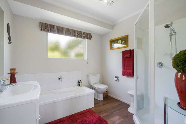 17 Kent Crescent Waihi_16