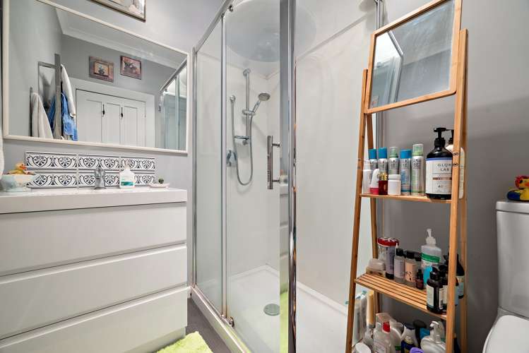 73 Smith Street Woolston_12