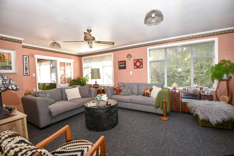 24 Armstrong Avenue Carterton_4