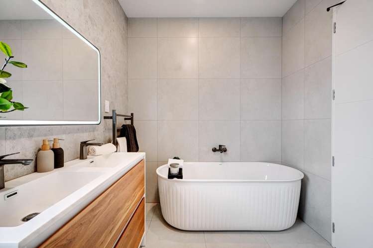 Lot 2/1 Curtiss Circle Hobsonville_23