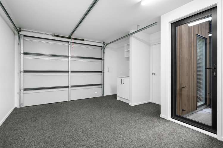 2/63 Waltham Road Sydenham_9