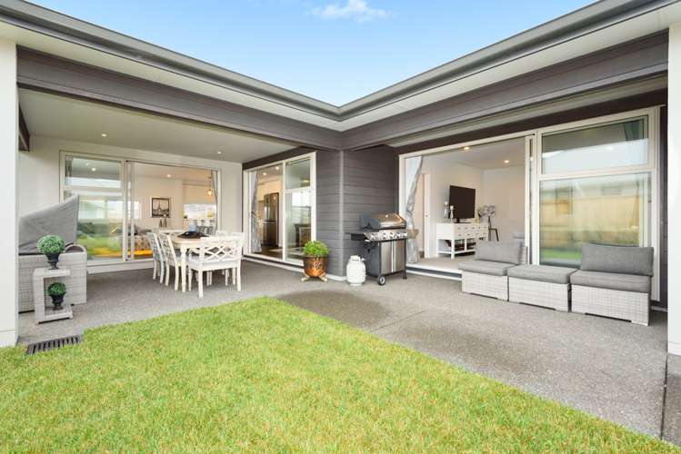 30 Kahuparere Crescent Pyes Pa_11