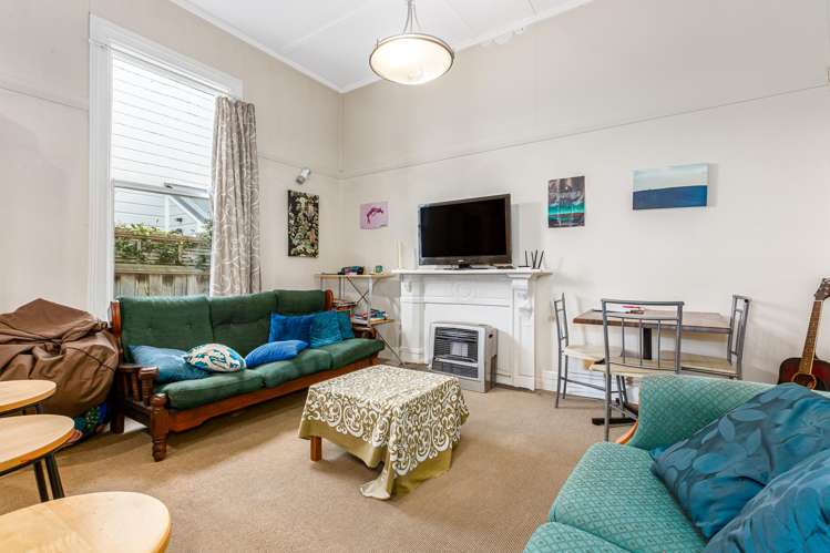 15 Porritt Avenue Mount Victoria_15