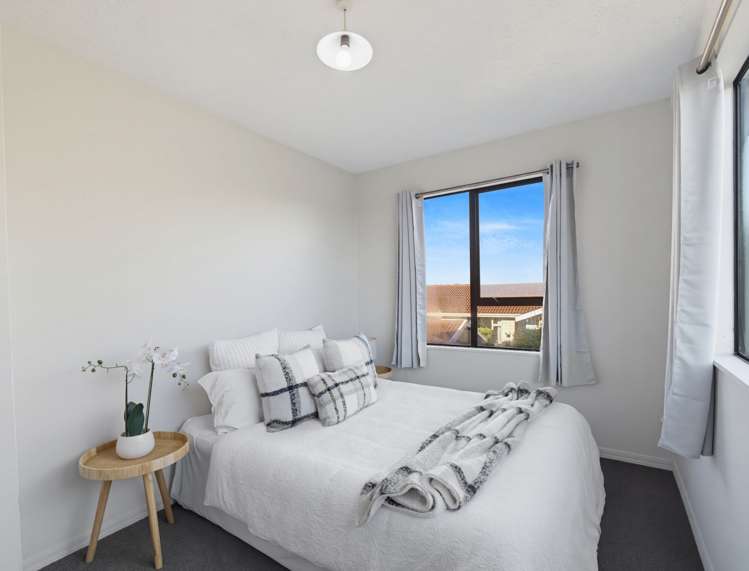 37 Dunbarton Street Redwood_24