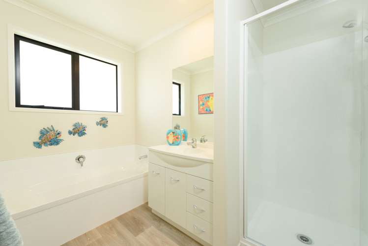 24 Caldera Close Pyes Pa_15